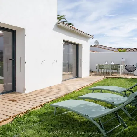 Holiday home Superbe Maison De Centre Bourg *